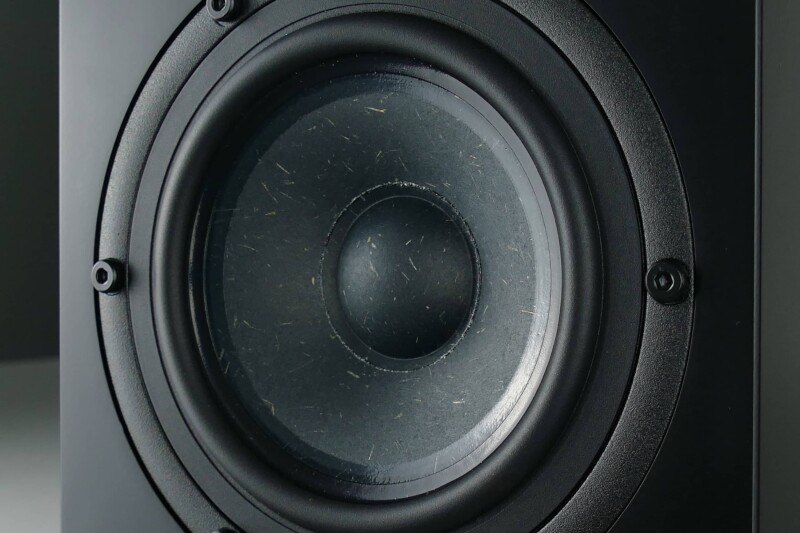 Econik FOUR Schwarz matt