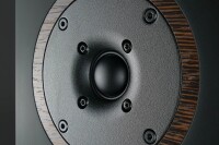 Econik FOUR Schwarz matt