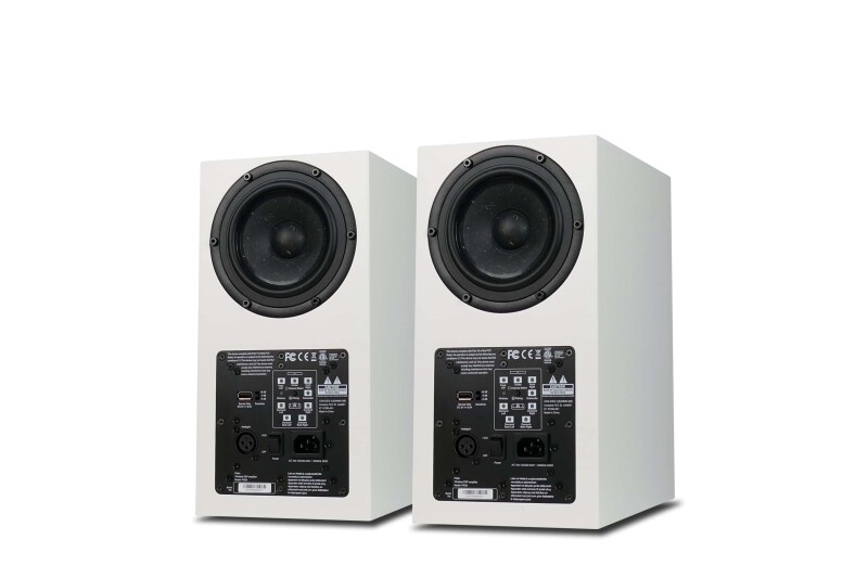 Econik FOUR Weiß matt