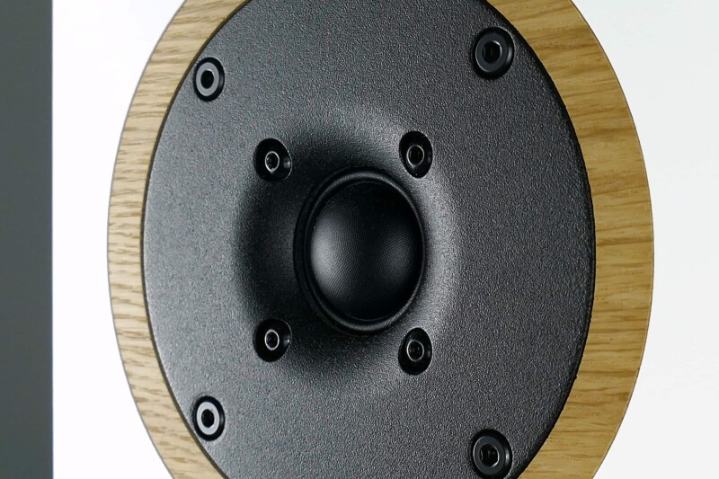 Econik FOUR Weiß matt