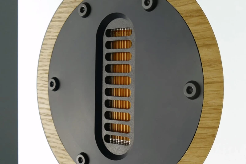 Econik FOUR Weiß matt