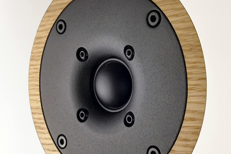 Econik SIX (Pair) White matt